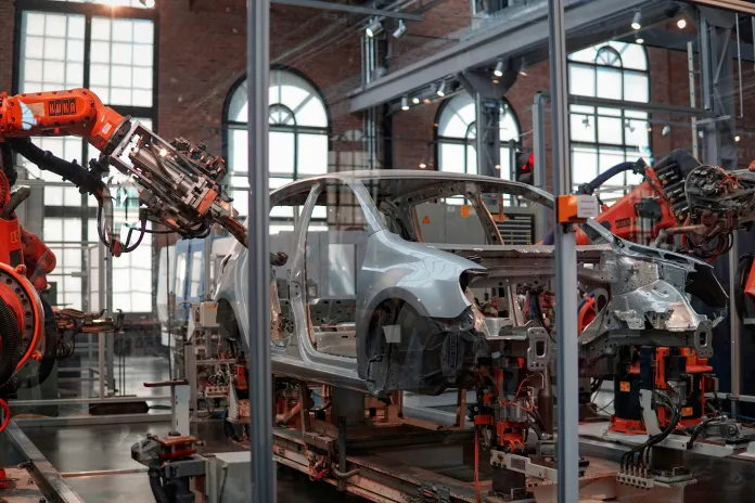 The Future of the Automotive Industry: Automation and Robotics